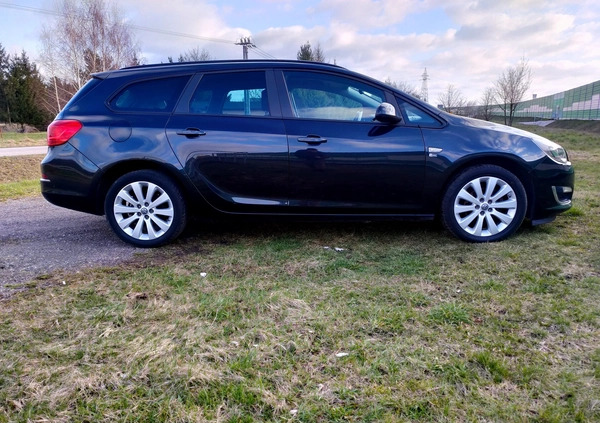 Opel Astra cena 27900 przebieg: 146200, rok produkcji 2012 z Płońsk małe 301